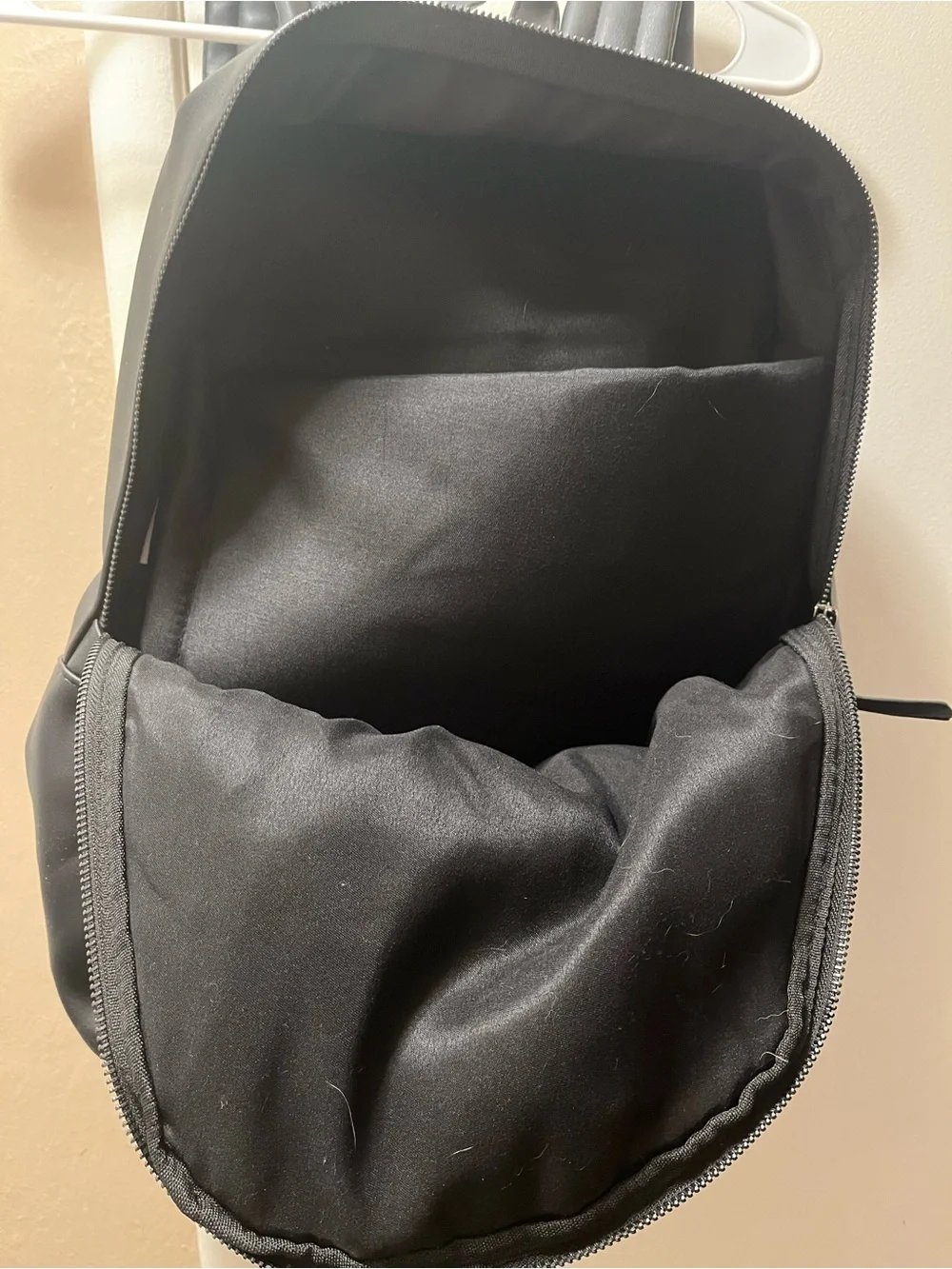 Classic Black women’s Backpack - Sleek Everyday Carry